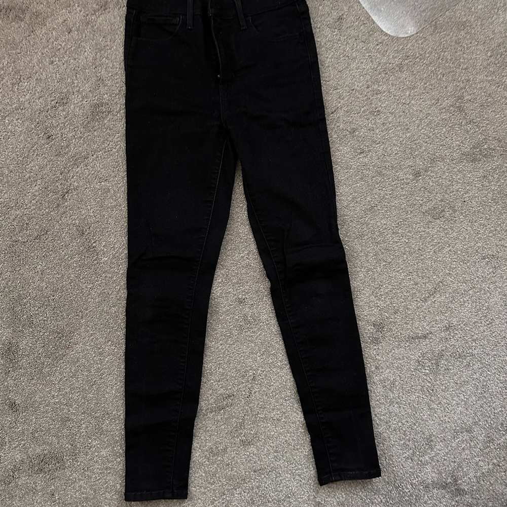 Levi's Women's High Rise Black Jeans